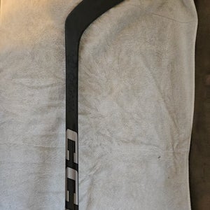 Senior CCM Ribcor 96k Right Handed Hockey Stick P29 (New)