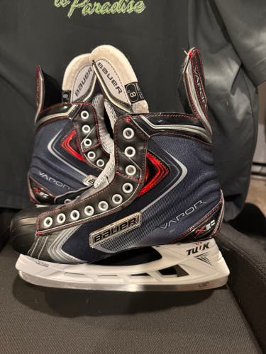 Bauer Vapor X80 Hockey Skates Regular Width 8 (Used)