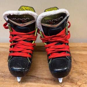 2024 Bauer Vapor X4 Hockey Skates Regular Width 10.5 (Used)