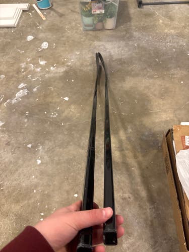 Senior Right Handed Hockey Stick P28 (Used)