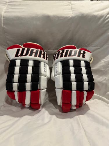 Warrior Remix Gloves 14" (Used)