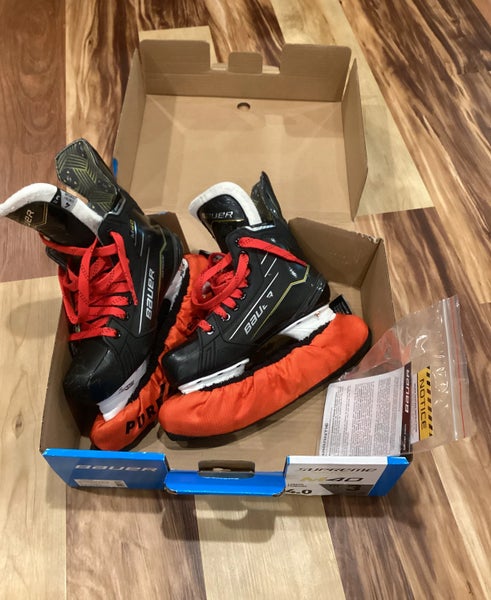Bauer Supreme M40 Hockey Skates Size 4