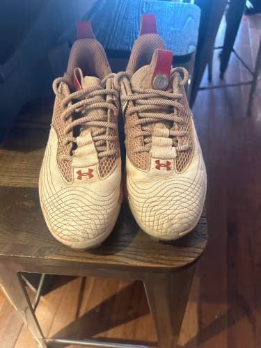 Red Men's Size M 7.0 (W 8.0) Adult Under Armour Bryce harper Low Top Metal (Used)