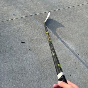 Intermediate Warrior Alpha LX3 Pro Right Handed Hockey Stick W28 (Used)