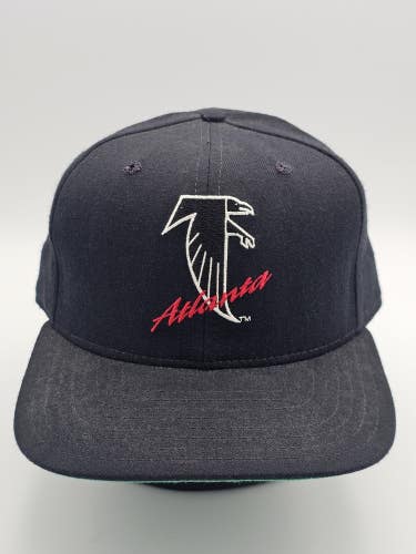 Vintage Atlanta Falcons NFL New Era Pro Model Plain Logo Sports Hat Cap Snapback