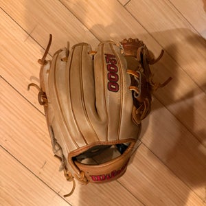 Wilson A2000 RH Infield Baseball Glove 11.5" (Used)
