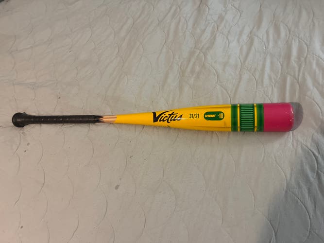 2025 Victus Vibe PENCIL Alloy USABat Certified Bat (-10) 21 oz 31" (Used)