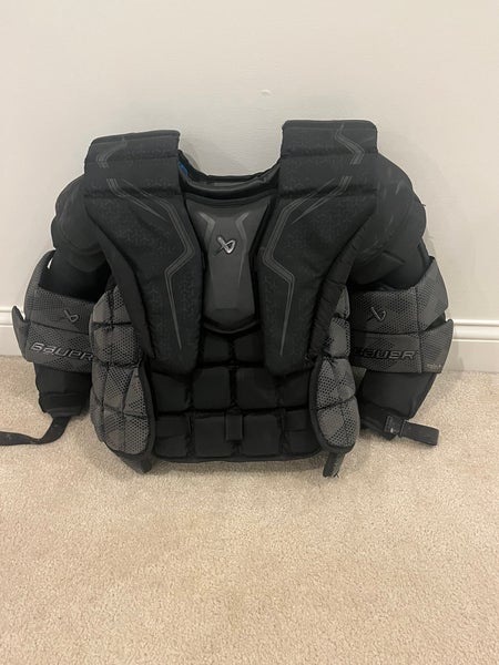 Large Bauer Elite Goalie Chest Protector (Used)