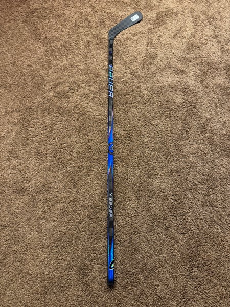 Senior Bauer Proto2 Right Handed Hockey Stick P92 (New)