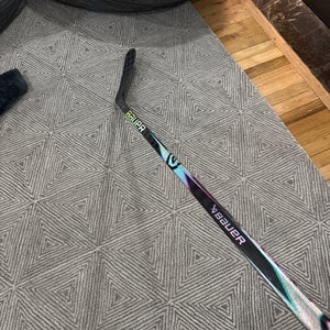 Junior Bauer Proto2 Right Handed Hockey Stick P92 (Used)