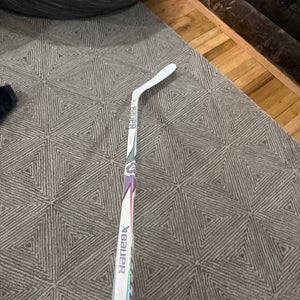 Junior Bauer Proto2 Right Handed Hockey Stick P92 (Used)