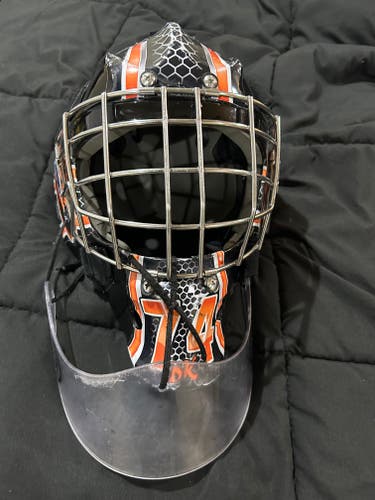 Junior Large Bauer 940 Goalie Mask (Used)
