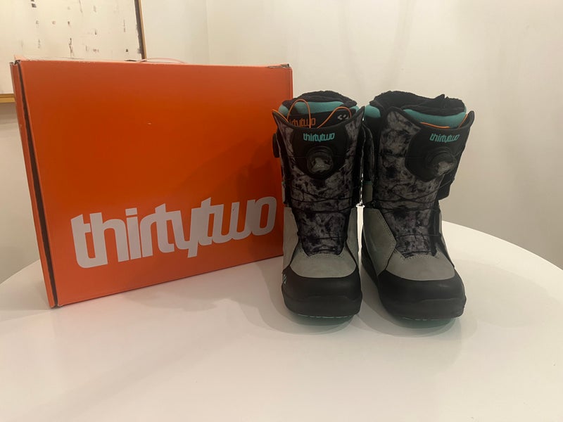 Women’s Snowboard Boots h- Thirty Two - 7.5