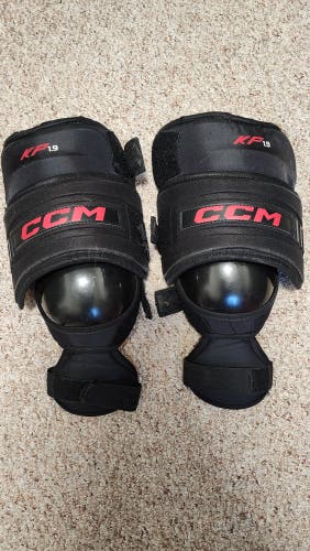 CCM KP 1.9 Knee Pads Intermediate