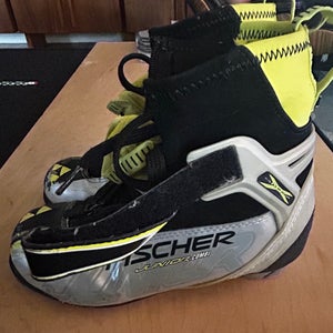 Skate SNS Size eu35/US5.0 Fischer Cross Country Ski Boots (Used)