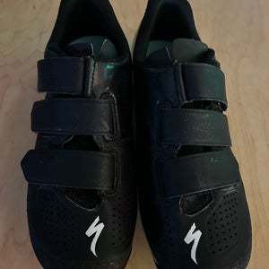 Size eu36/us6 SPD Specialized Bike Shoes (Used)