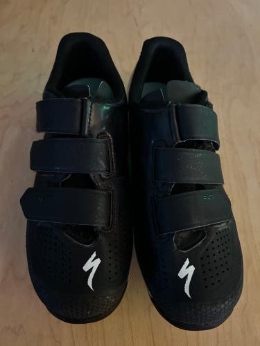 Size eu36/us6 SPD Specialized Bike Shoes (Used)