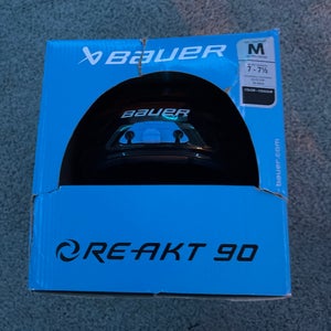 Medium Bauer Helmet (New)