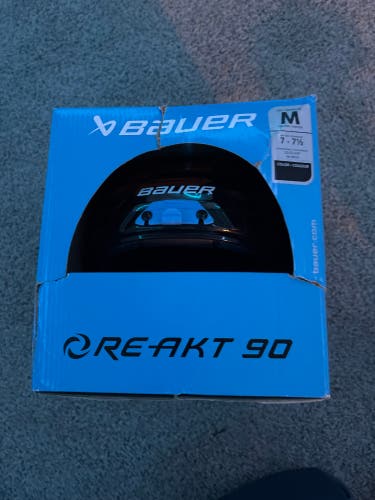 Medium Bauer Helmet (New)