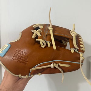 Marucci Cypress Series RH Infield Baseball Glove 11.75" (Used)