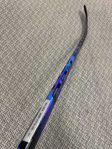 Junior CCM RibCor Trigger 10 Pro Right Handed Hockey Stick P29+1/4 (New) 50 flex