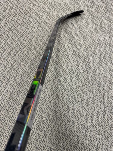 Youth CCM XF Ghost Left Hand Hockey Stick P28 (New) 30 flex