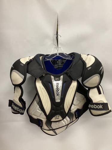Used Reebok 7K Senior Shoulder Pads MD 11851-S000038953