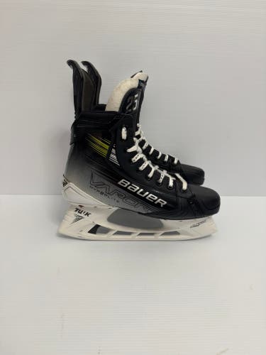 Like New Size 9.5 Fit 2 Bauer Vapor Hyperlite 2 Pro Stock Hockey Skates