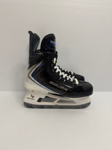 Like New Size 7.5 Fit 1 Senior Bauer Vapor Flylite Hockey Skates