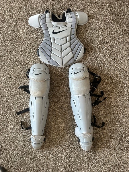 Nike Catcher's Set (Used)