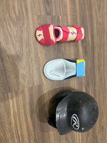 Blue Junior Sliding Mitt (Used)