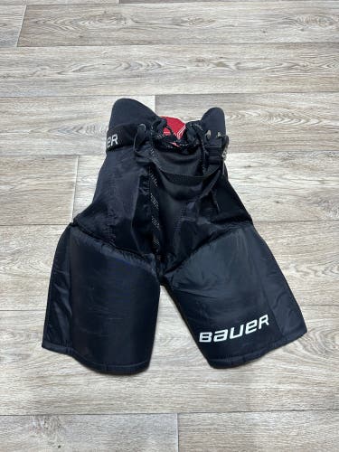 Junior Large Bauer Nsx Hockey Pants (Used)