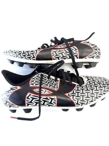 Used Under Armour Soccer Cleats Black Junior 04 11860-S000299528