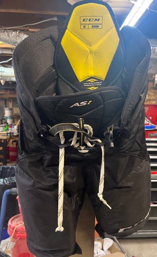 Senior Medium CCM AS1 Hockey Pants (Used)