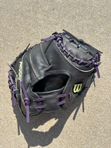 Wilson A2000 DPCM 33" (Used)