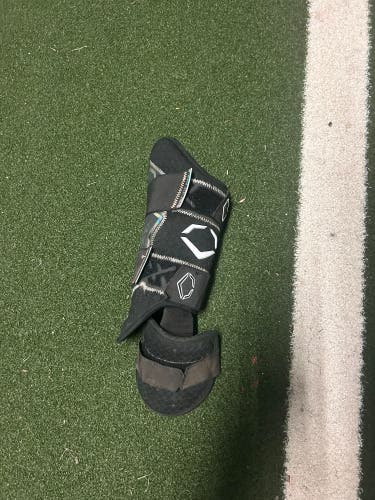 Black Senior EvoShield Leg guard Shin Guard (Used)
