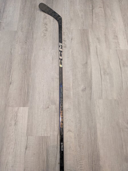 CCM Trigger 9 Pro, Intermediate Left Hand Shot 65 Flex, P29 Cut Inch And Half