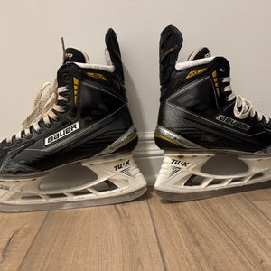 2015 Bauer Supreme MX3 Hockey Skates Regular Width Pro Stock 8.5 (Used)