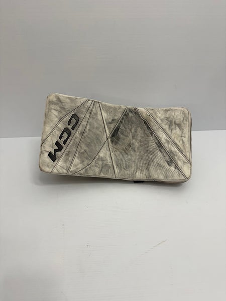 Used Intermediate CCM Axis 2.9 Full Right Blocker White/White