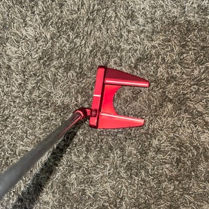 Mallet Right Handed Putter (Used)