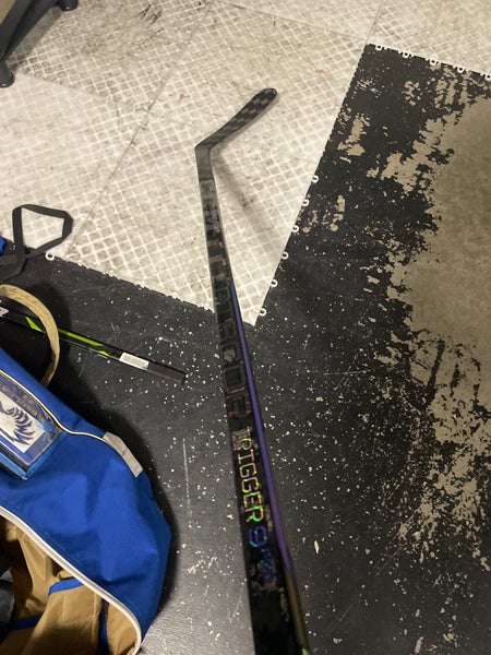 Intermediate CCM RibCor Trigger 9 Pro Right Handed Hockey Stick P29 (Brand new) PICK UP ONLY