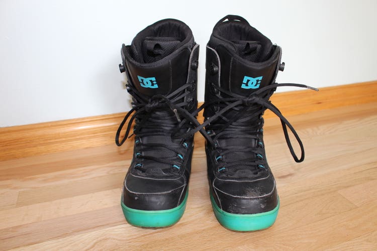 DC Park Men's Snowboard Boots Size 10.5 (Used)