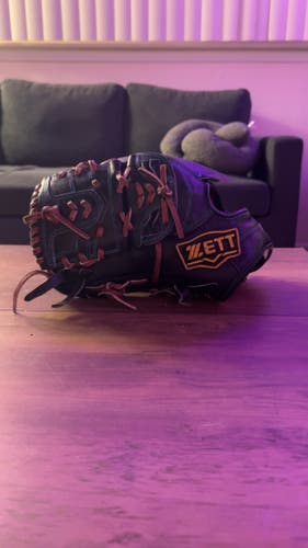 Zett LH Pitcher's BPGT-2301 Baseball Glove 12" (Used)