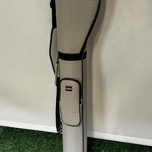 Pre Owned J Beam Golf Sunday Carry Golf Bag With Strap/Rainhood