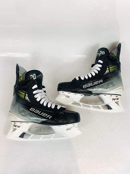 Chandler Stephenson Bauer Vapor Hyperlite 2 Hockey Skates Regular Width Pro Stock 8.5 D