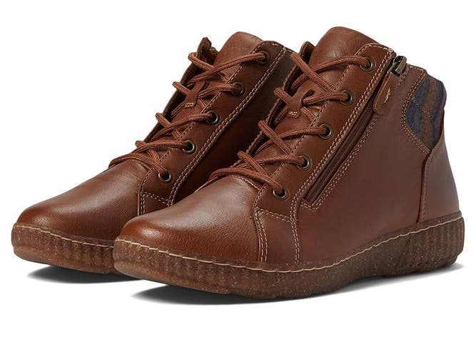 Clarks Caroline Park Boots Women's US 10 Dark Brown Leather Ankle Bootie TZP30