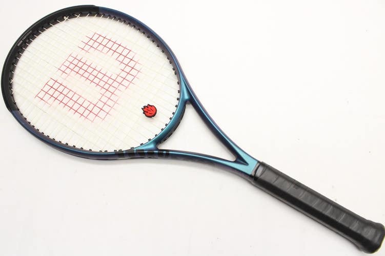 WILSON ULTRA 100UL (VER 4) TENNIS RACQUET (4 1/4) WILSON DEALER DEMO