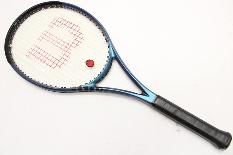 WILSON ULTRA 100L (VER 4) TENNIS RACQUET (4 1/8) WILSON DEALER DEMO