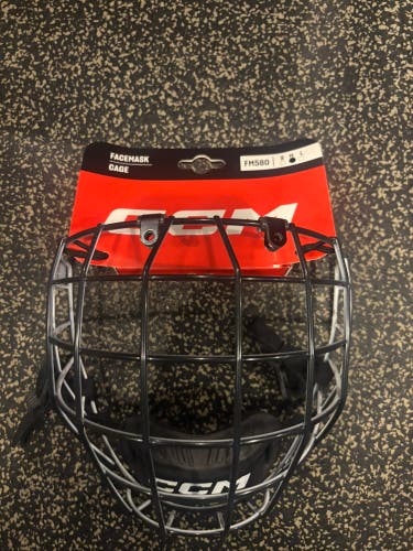 Medium CCM FM580 Full Cage (New)