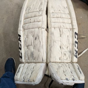 36" CCM Extreme Flex 760 Goalie Leg Pads (Used)